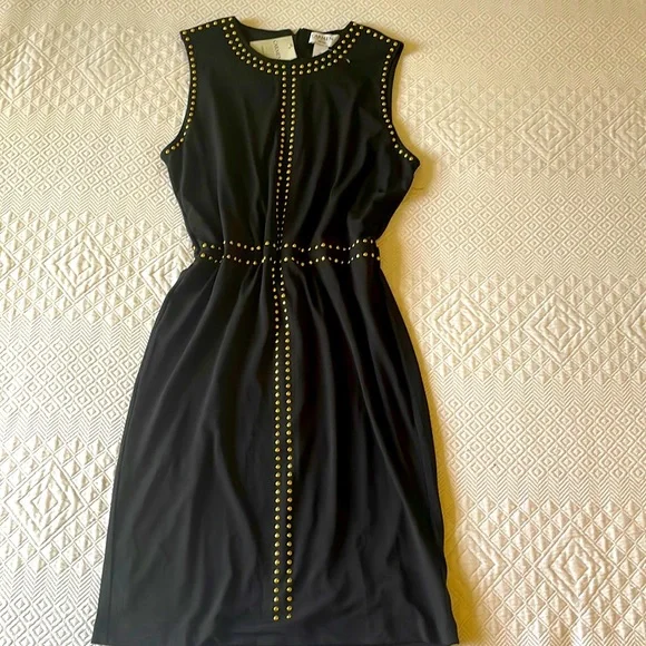 Carmen Marc Valvo Dresses | Carmen by Carmen Marc Valvo Black Cocktail Dress | Color: Black/Gold | Size: 10 | Aylozano14'S Closet